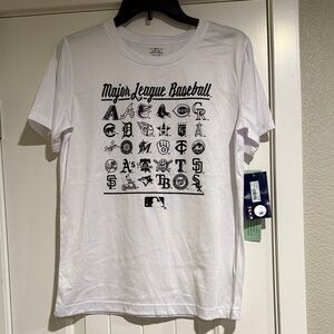 Genuine Merchandise White MLB Team Logo Tee